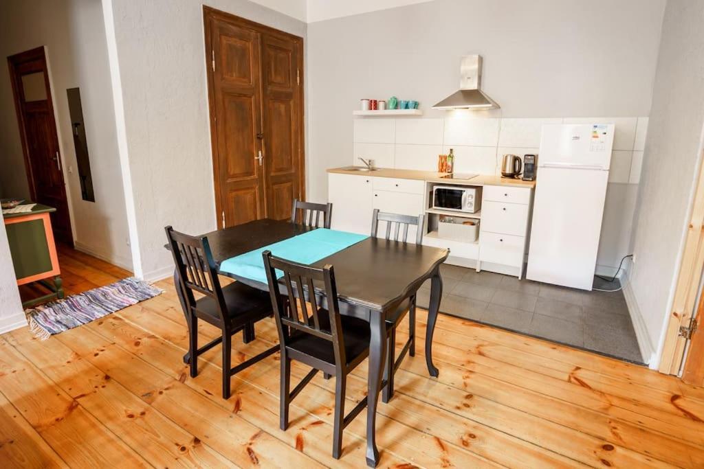 לייפאז'ה Two Bedroom Ausekla Apartment מראה חיצוני תמונה